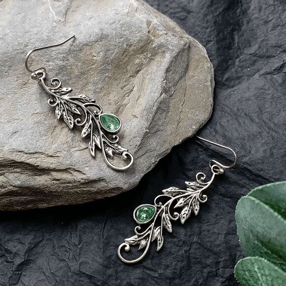 Boho Emerald Filigree Leaf Dangle Earrings - Picture 2 of 6